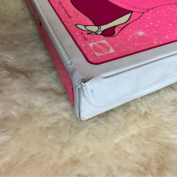 Vintage Barbie Doll Carrying Case - Picture 14 of 16